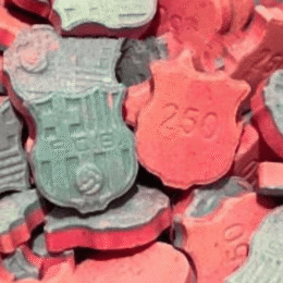 Alternative view of High Quality FC Barcelona DUO 250 mg Ecstasy